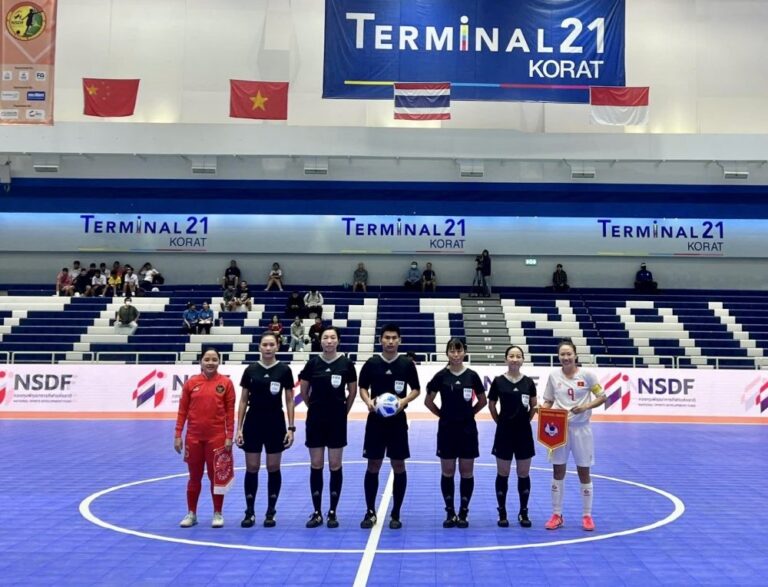 ty le chau a 
Đội tuyển Futsal nữ Việt Nam "đè bẹp" Indonesia với tỉ số 5-1